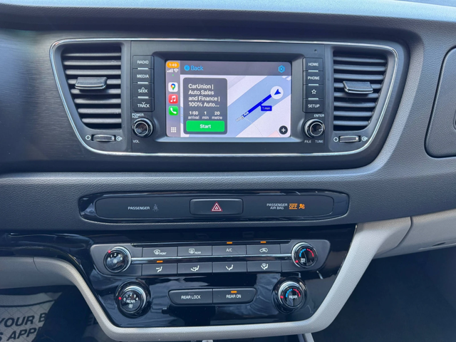 Kia Sedona - автомобили, коли, обяви за нови и употребявани 9