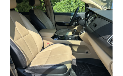 Kia Sedona EX - автомобили, коли, обяви за нови и употребявани 10