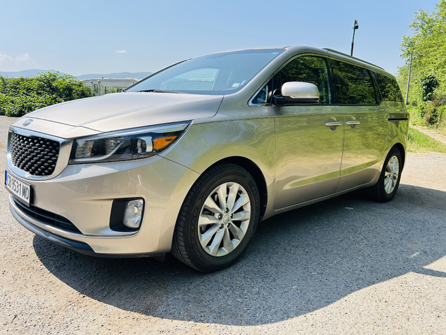 Kia Sedona EX - автомобили, коли, обяви за нови и употребявани 2
