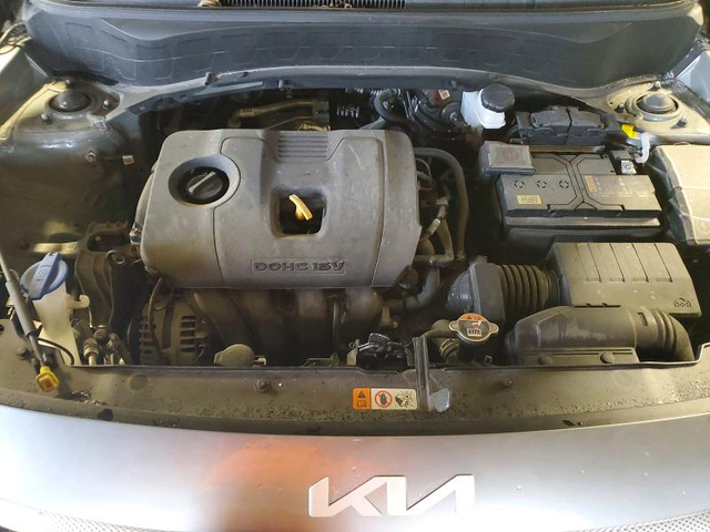 Kia Seltos 2.0L 4 ALL WHEEL DRIVE - автомобили, коли, обяви за нови и употребявани 11