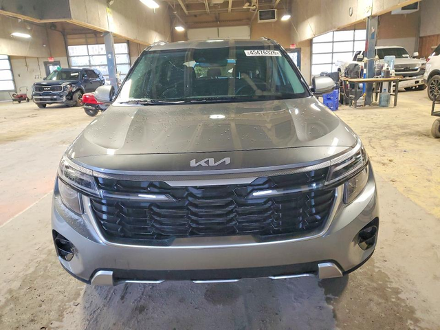 Kia Seltos 2.0L 4 ALL WHEEL DRIVE - автомобили, коли, обяви за нови и употребявани 4