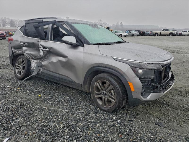 Kia Seltos 2.0L 4 Front-wheel Drive - автомобили, коли, обяви за нови и употребявани 4