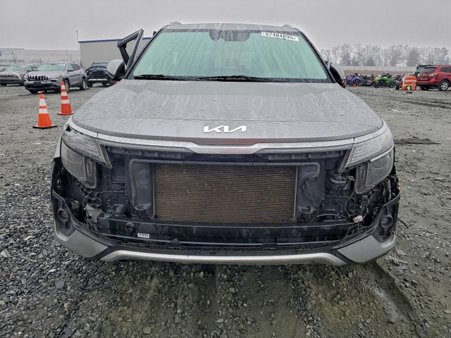 Kia Seltos 2.0L 4 Front-wheel Drive - автомобили, коли, обяви за нови и употребявани 5