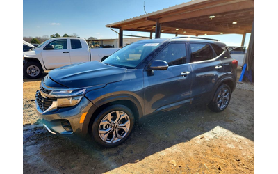 kia-seltos-2-0l-4-front-wheel-drive - 1