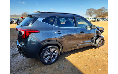 kia-seltos-2-0l-4-front-wheel-drive - 3