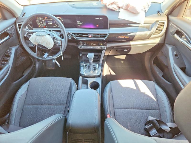 Kia Seltos 2.0L 4 FRONT WHEEL DRIVE - автомобили, коли, обяви за нови и употребявани 8