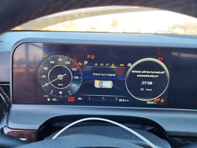 Kia Seltos 2.0L 4 FRONT WHEEL DRIVE - автомобили, коли, обяви за нови и употребявани 9