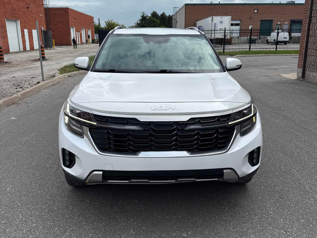 Kia Seltos 2.0L 4cyl AWD - автомобили, коли, обяви за нови и употребявани 5