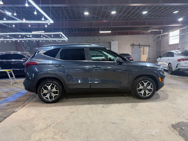 Kia Seltos EX Premium AWD* АвтоКредит* (ЦЕНА ДО БГ)* - автомобили, коли, обяви за нови и употребявани 8