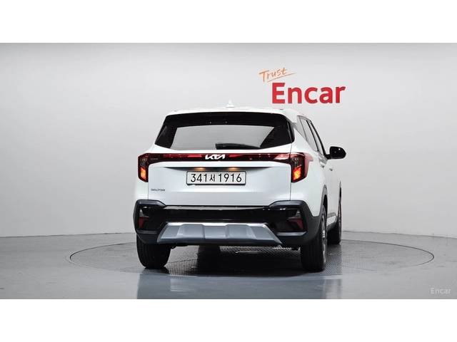 Kia Seltos 2.0 2WD Prestige* КОЖА* ОБДУХВ* НАВИ - автомобили, коли, обяви за нови и употребявани 3