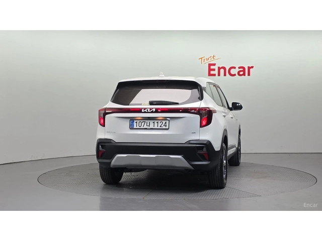 Kia Seltos 2.0 4WD Trendy - автомобили, коли, обяви за нови и употребявани 3