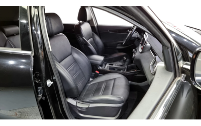 Kia Sorento Diesel 2.2 4WD Prestige - автомобили, коли, обяви за нови и употребявани 10