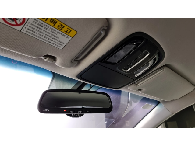 Kia Sorento Diesel 2.2 4WD Prestige - автомобили, коли, обяви за нови и употребявани 13