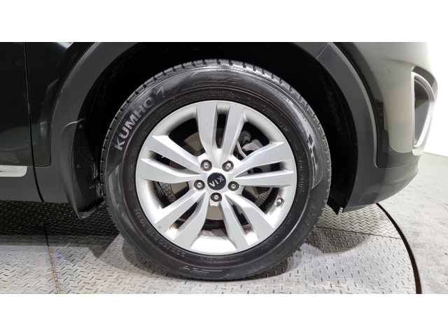 Kia Sorento Diesel 2.2 4WD Prestige - автомобили, коли, обяви за нови и употребявани 4