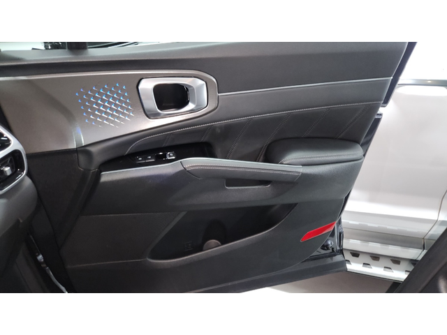 KIA Sorento - автомобили, коли, обяви за нови и употребявани 18