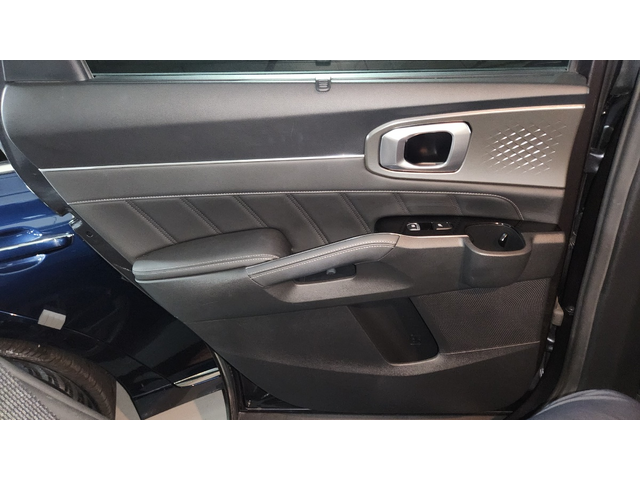 KIA Sorento - автомобили, коли, обяви за нови и употребявани 21