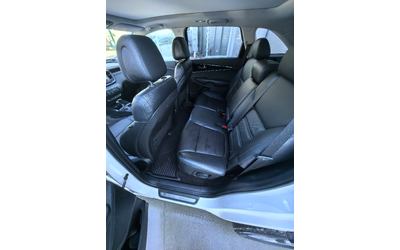 Kia Sorento 2.2 CRDI 4X4 - автомобили, коли, обяви за нови и употребявани 11