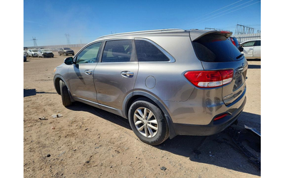 kia-sorento-2-4l-4-all-wheel-drive - 1