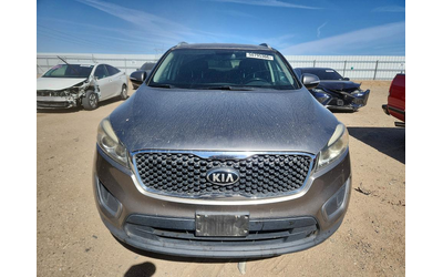 kia-sorento-2-4l-4-all-wheel-drive - 4