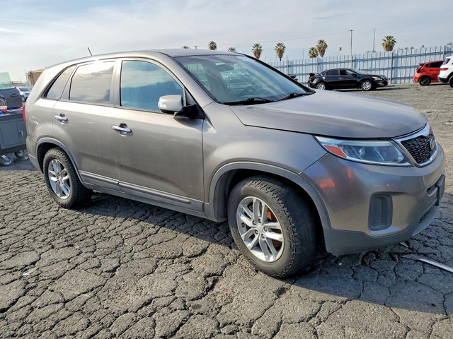 Kia Sorento 2.4L 4 FRONT WHEEL DRIVE - автомобили, коли, обяви за нови и употребявани 3