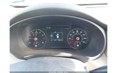 Kia Sorento 2.4L I-4 DI, DOHC, VVT, 185HP All Wheel Drive - автомобили, коли, обяви за нови и употребявани 6