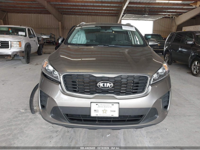 Kia Sorento 2.4L I-4 DI, DOHC, VVT, 185HP Front Wheel Drive - автомобили, коли, обяви за нови и употребявани 11