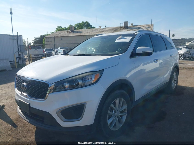 Kia Sorento 2.4L I-4 DI, DOHC, VVT, 185HP Front Wheel Drive - автомобили, коли, обяви за нови и употребявани 1