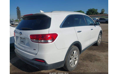 kia-sorento-2-4l-i-4-di-dohc-vvt-185hp-front-wheel-drive - 3