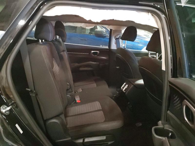 Kia Sorento 2.5L 4 FRONT WHEEL DRIVE - автомобили, коли, обяви за нови и употребявани 11