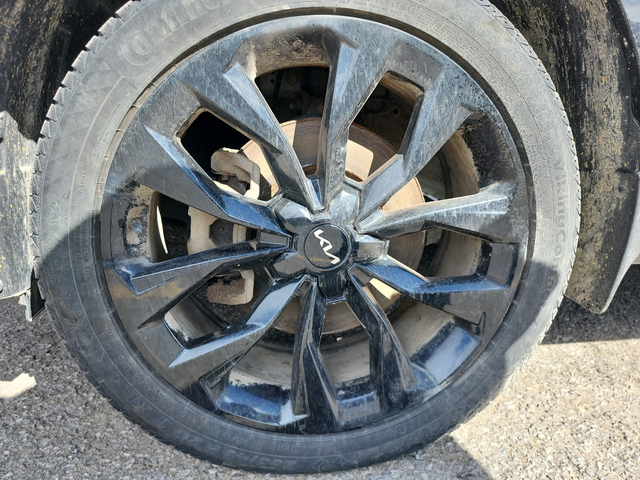 Kia Sorento 2.5L 4cyl AWD - автомобили, коли, обяви за нови и употребявани 5