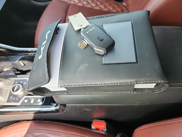 Kia Sorento 2.5L 4cyl AWD - автомобили, коли, обяви за нови и употребявани 7