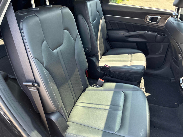 Kia Sorento 2.5L 4cyl AWD - автомобили, коли, обяви за нови и употребявани 10