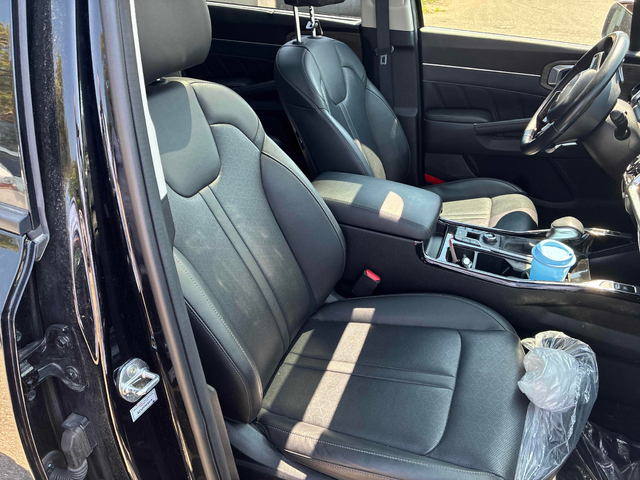 Kia Sorento 2.5L 4cyl AWD - автомобили, коли, обяви за нови и употребявани 14