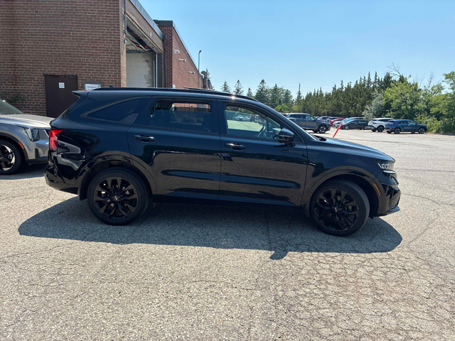 Kia Sorento 2.5L 4cyl AWD - автомобили, коли, обяви за нови и употребявани 2