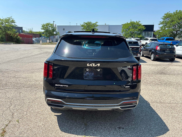 Kia Sorento 2.5L 4cyl AWD - автомобили, коли, обяви за нови и употребявани 3
