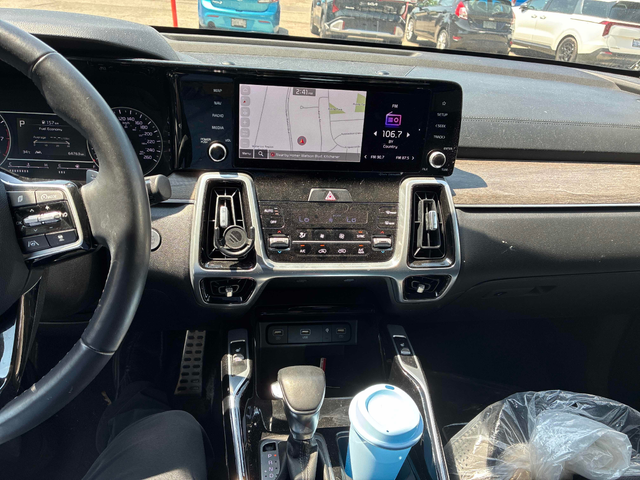 Kia Sorento 2.5L 4cyl AWD - автомобили, коли, обяви за нови и употребявани 8