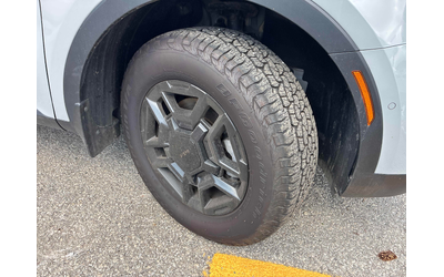 Kia Sorento 2.5L 4cyl AWD - автомобили, коли, обяви за нови и употребявани 6