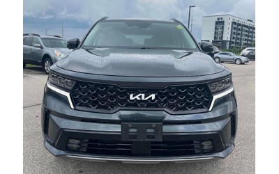 kia-sorento-2-5l-4cyl-awd - 5