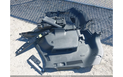 Kia Sorento 2.5L I-4 DI, DOHC, VVT, TURBO, 281HP Front Wheel Drive - автомобили, коли, обяви за нови и употребявани 11