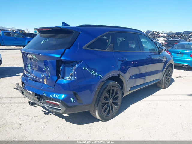 Kia Sorento 2.5L I-4 DI, DOHC, VVT, TURBO, 281HP Front Wheel Drive - автомобили, коли, обяви за нови и употребявани 3