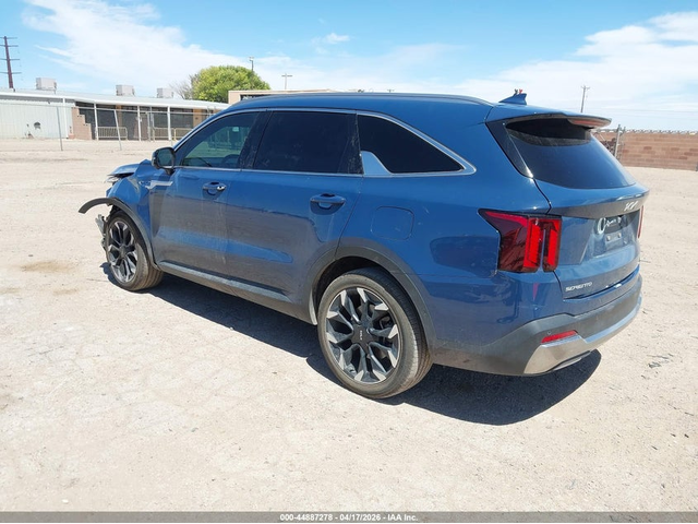 Kia Sorento 2.5L I-4 DI, DOHC, VVT, TURBO, 281HP Front Wheel Drive - автомобили, коли, обяви за нови и употребявани 2