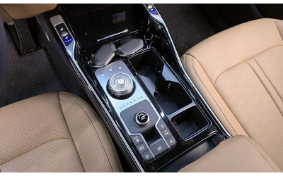 Kia Sorento Gasoline 2.5T 2WD Noblesse - автомобили, коли, обяви за нови и употребявани 8