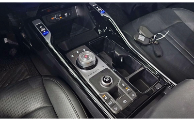 Kia Sorento Gasoline 2.5T 2WD Noblesse - автомобили, коли, обяви за нови и употребявани 8