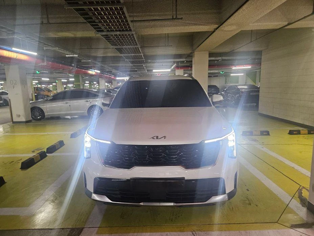 Kia Sorento Diesel 2.2 2WD Noblesse - автомобили, коли, обяви за нови и употребявани 1