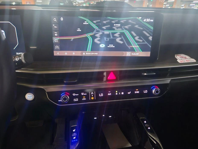 Kia Sorento Diesel 2.2 2WD Noblesse - автомобили, коли, обяви за нови и употребявани 9