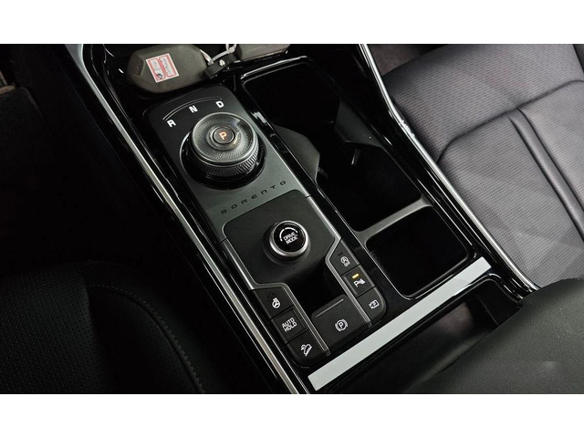 Kia Sorento Gasoline 2.5T 2WD Noblesse - автомобили, коли, обяви за нови и употребявани 8