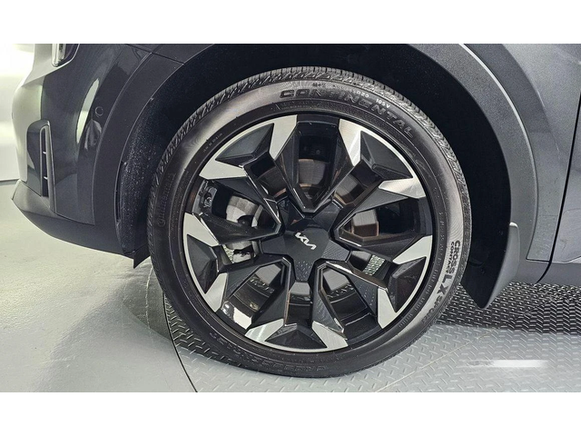 Kia Sorento Diesel 2.2 2WD Signature - автомобили, коли, обяви за нови и употребявани 4