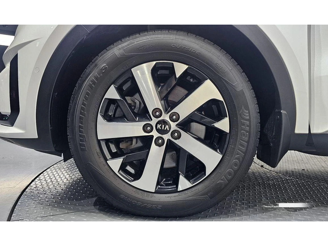 Kia Sorento Gasoline 2.5T 2WD Signature - автомобили, коли, обяви за нови и употребявани 4