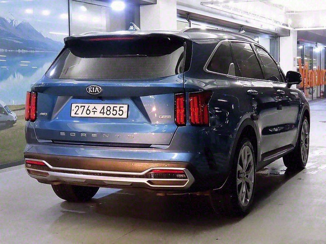 Kia Sorento Gasoline 2.5T 4WD Signature - автомобили, коли, обяви за нови и употребявани 3
