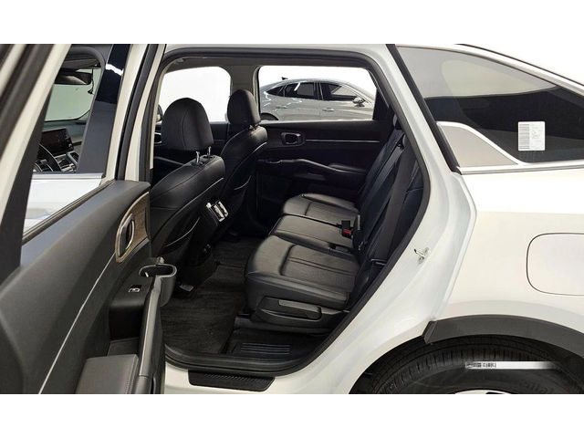 Kia Sorento Gasoline 2.5T 2WD Trendy - автомобили, коли, обяви за нови и употребявани 10